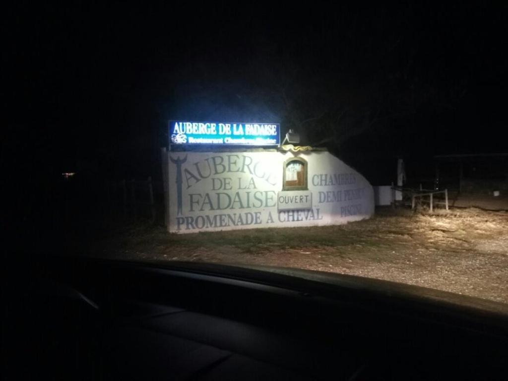 Auberge De La Fadaise サントマリー・ド・ラメール エクステリア 写真